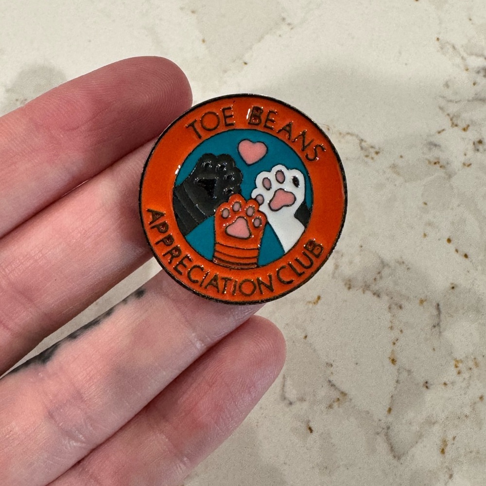 Toe Beans Appreciation Club Enamel Pin Cute Cat‎ Paw Lover Gift Novelty Brooch